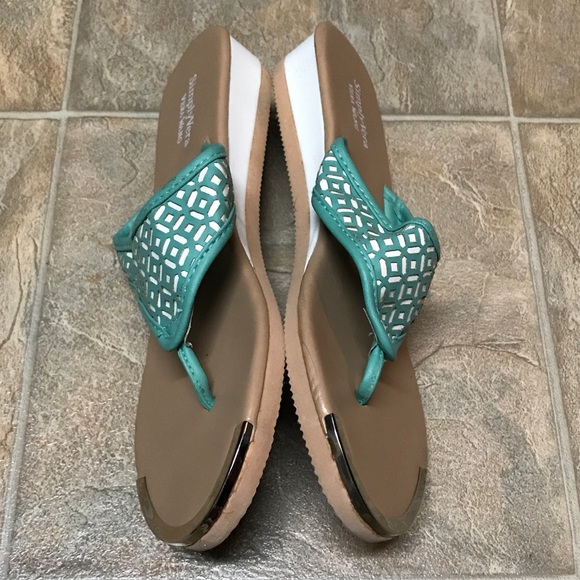 •SOLD• - Picture 2 of 7